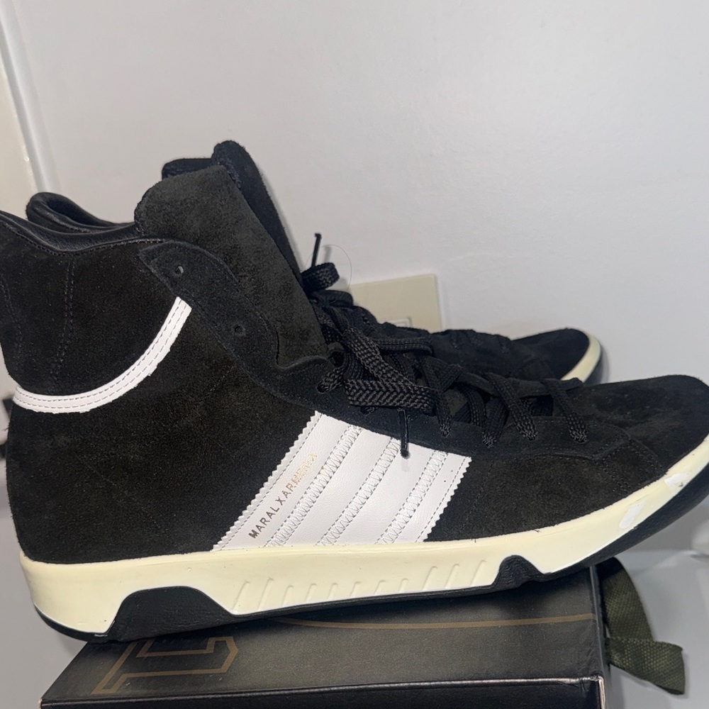 Black High-Top Sneakers - Picture 6 of 12